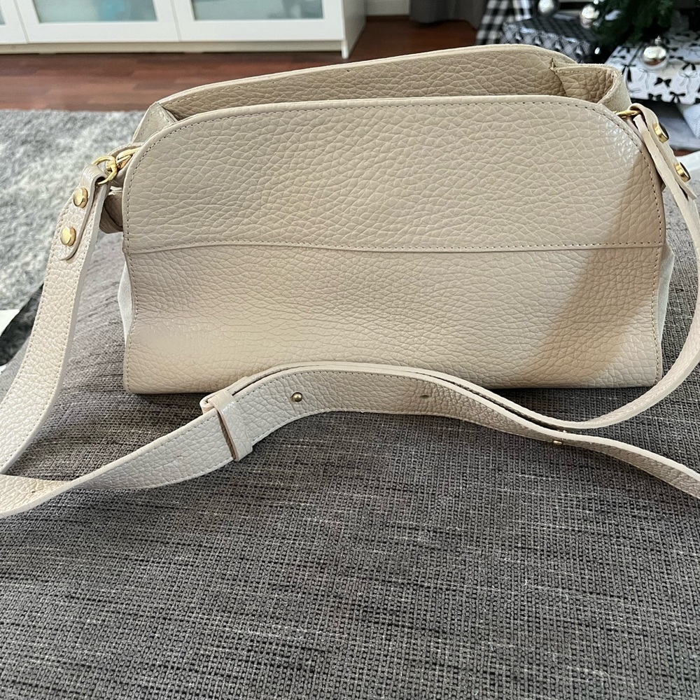 Anna Paola Italian leather and suede  cream crossbody purse